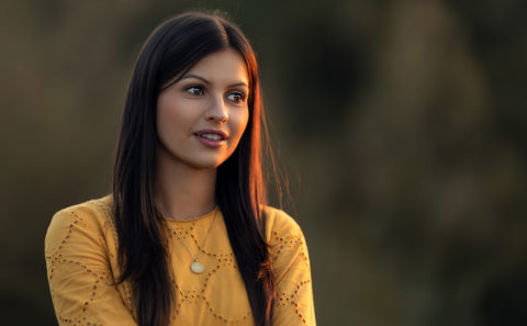 Natural light Shooting mit Leni / Fotostyle Schindler / Canon EOS 5D Mark IV / Sigma 85mm 1.4 ART