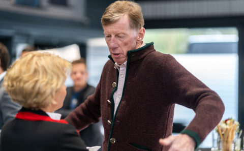 Fotograf Straubing | Buisness-shooting | Walter Röhrl | Uni Credit | Porsche Zentrum Regensburg